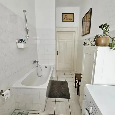 Apartman Altbauwohnung In *